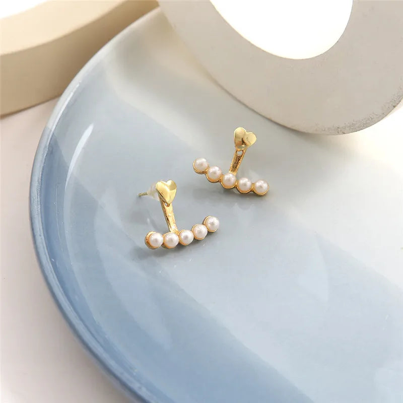 WUKALO 2024 New Elegant Gold Color Heart Pearl Stud Earrings Korean Fashion Jewelry For Woman Girls Accessories Wholesale